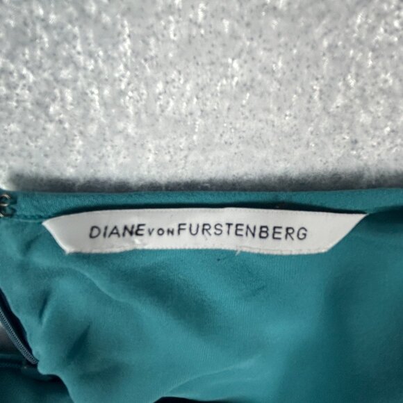 Diane Von Furstenberg Blouse Women Size 0 Silk Darla Colorblock Short Sleeve Top - Picture 14 of 15